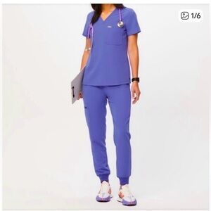 Figs SET Catarina Scrub top (XS) & Zamora Joggers (S/P) - Blueberry